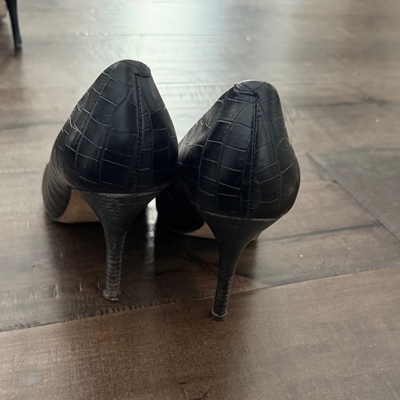 Nine West Black Croc-Pattern Heels - Picture 2 of 3